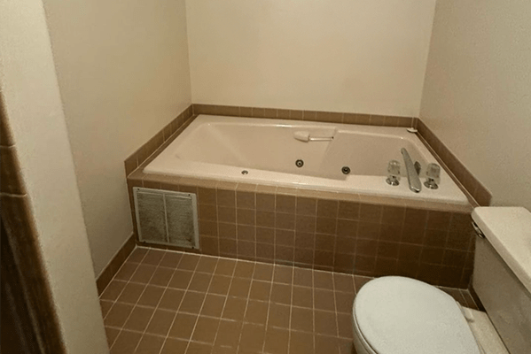beforeCorBathroom-1